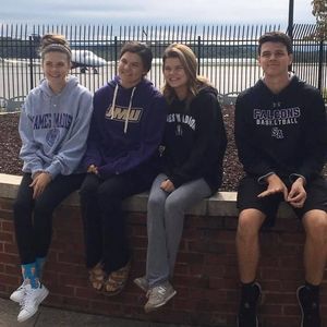 Meet your Posher, Daniel